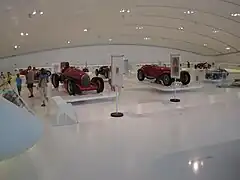 Photographie de deux Alfa Romeo P3.