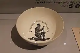 Bol portant un message abolitionniste.