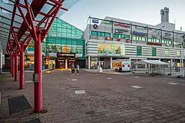 Myyrmanni vu de Paalutori en novembre 2021.