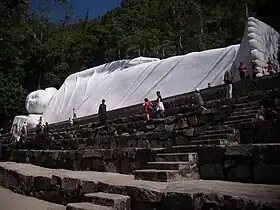 Vue du bouddha couché.