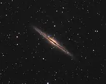 NGC 891 en lumière visible.