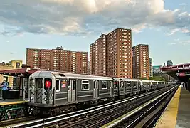 L’unique rame R62. Pris en 2017.