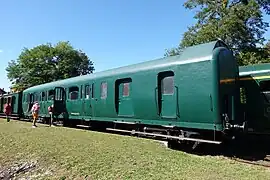 Voiture de 3e classe avec compartiment à bagages ex-Nord-Belge. À noter la vigie et l'absence d'intercirculation.