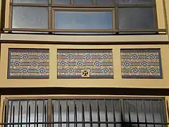 Détail de la façade du central téléphonique