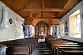La nef et la voûte lambrissée de l'église.