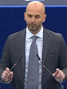 Nicola Procaccini, European Conservatives and Reformists, 2019: 62 sièges, 8.2%