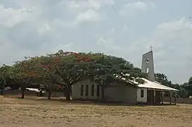 Église de Niem (diocèse de Bouar), paroisse confiée à la congrégation (République centrafricaine).