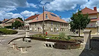 La fontaine-lavoir-abreuvoir de Nods.
