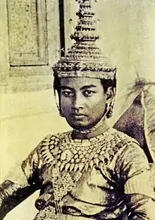 Norodom Sihanouk, roi (1941-1955)