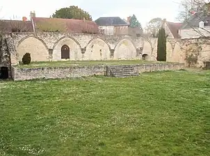 Sans doute le cloître.