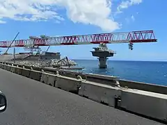 Nouvelle route du Littoral en cours de construction.