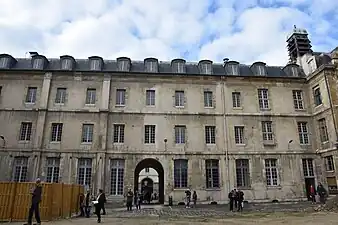 La cour Treuille de Beaulieu.