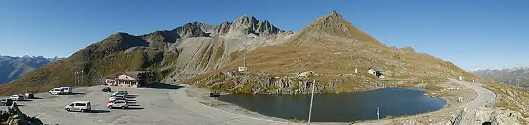 Panorama du col du Nufenen.