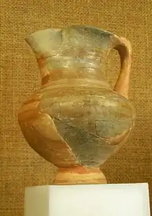 Œnochoé d'époque tardive