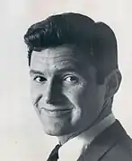 Orson Bean interprète Bill Harrison.