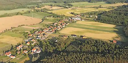 Otradovice : vue aérienne.