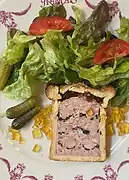 Pâté en croûte.