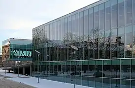 Akadeemia 3,  Bibliothèque centrale