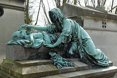 Tombe de Mme&nbsp;Moris (1877), Paris, cimetière du Père-Lachaise.