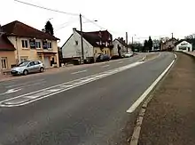 La route nationale 7 traversant la commune