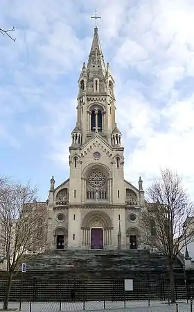 L'église Notre-Dame-de-la-Croix de Ménilmontant.