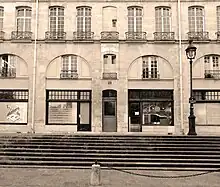 No 10, maison natale de Ledru-Rollin (plaque).