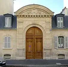No 11, l'hôtel de Ferriot, datant de la seconde moitié du XIXe siècle.