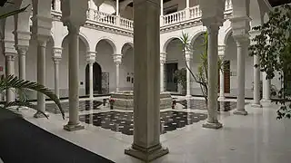 Patio Renaissance (1532) du Palais de Mañara à Séville