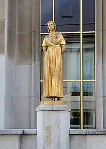 Les Fruits (1937), Paris, palais du Trocadéro.