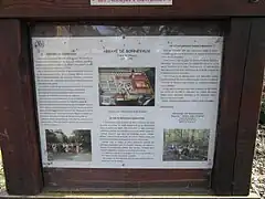 Panneau de présentation de l'abbaye de Bonnevaux.