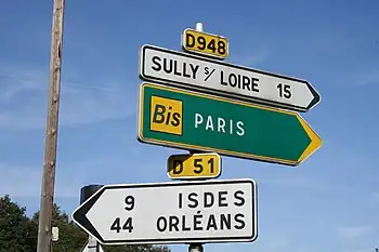 Sur ce panneau, Orléans est mentionnée en pôle blanc alors qu'elle est en classe IV.