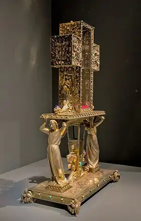 Reliquaire du clou et du bois de la Croix.