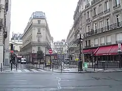 L'entrée de la station.