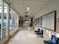 Un des couloirs du centre universitaire
