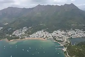 Vue des huit pics de Pat Sin Leng, à droite.