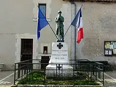 Le monument aux morts.