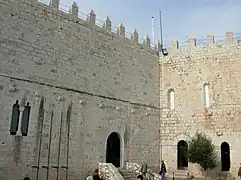 Entrée de la salle du commandeur.