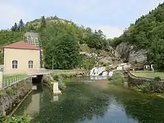 Centrale hydraulique EDF de Bourg-de-Sirod