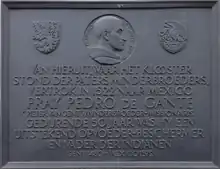 La plaque commémorative de Pierre de Gand