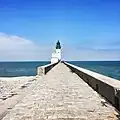Le phare du Tréport au bout de la jetée en 2019