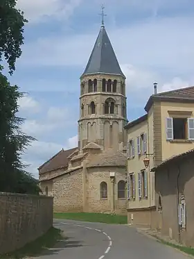L'église de Chânes.
