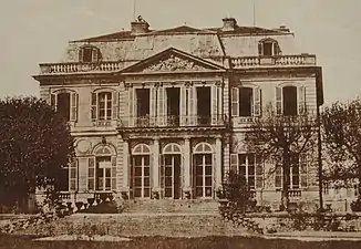 Château des Conti à Issy.