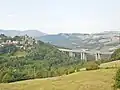 Vue du viaduc à proximité du village de Pian del Voglio.