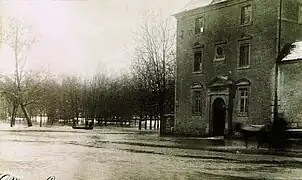 La place Saint-Jacques.