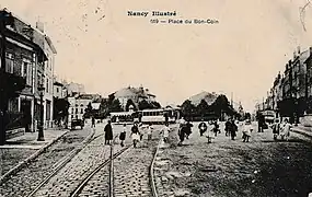 Tramway et enfants en 1916