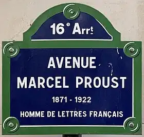 Voir la plaque.