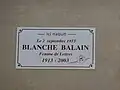 Plaque de la maison natale de Blanche Balain.