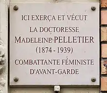 Plaque aux nos 80-82.