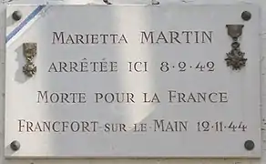 Plaque au no 34.