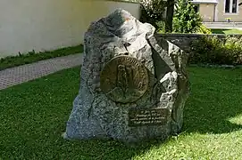 Plaque commémorant l'escalade du Mont Aiguille 1492-1992